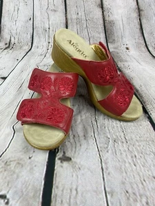 Alegria Red Leather Embroidered Flower Linn Slip-on Wedge Sandals Size 39 EUC - Picture 1 of 9