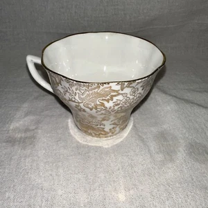 VGT Regency English bone China Tea Cup 2.25” Tall Gold Leaves And Gold Trim - Picture 1 of 4