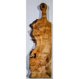 K04 Spalted Maple Burl, Live Edge, lockig, teilweise Epoxid Schneidebrett  - Bild 1 von 2