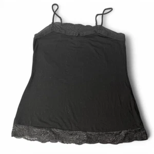 White House Black Market Camisole Cami Women’s Size M Black Lace Trim Soft WHBM - Picture 1 of 8