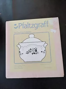 Pfaltzgraff Tee Rose Petite Mini Suppe Tureen 40 Unzen 1,5 Quart ausverkauft selten NEU - Bild 1 von 6