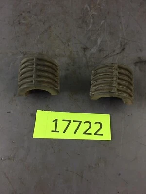 1980 SUZUKI DR400 ТОПЛИВНЫЙ БАК ПОДУШКА РЕЗИНА - Изображение 1 из 3