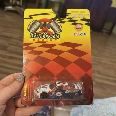 2000 WHITE KNUCKLE RACING  MARK MARTIN - Image 1 of 4