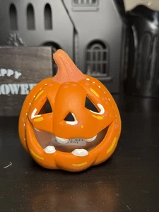 Handbemalte Terrakotta Jack-o’-Laterne - kleiner Teelichthalter - Bild 1 von 6