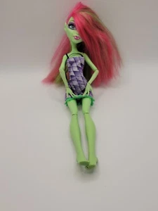 Monster High Venus McFly Trap Puppe 2008 - Bild 1 von 5
