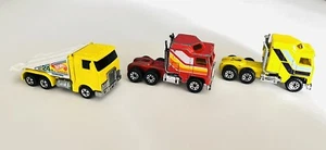 Lot of 3 Hot Wheels Auto Wrecker Rig Ramp Truck & Cab-over Kenworth Tractor’s - Picture 1 of 19