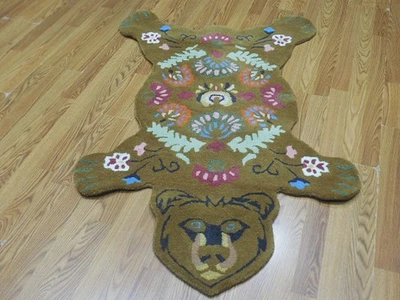 Alfombra de oso tibetano con forma hecha a mano para niños alfombra boho alfombra estética 3x5 pies Foto 1 de 4
