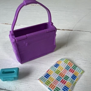 Barbie Baby Wickeltasche lila Mattel Skipper Babysitter Inc - Bild 1 von 5
