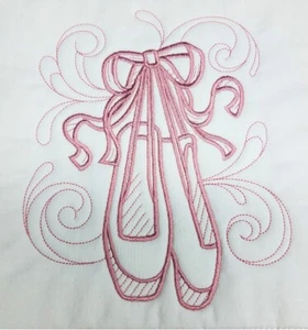 ROSA BALLETTSCHUHE HAUSSCHUHE MASCHINENBESTICKT STEPPBLOCK KOMPLETT MIT WATTE - Bild 1 von 1