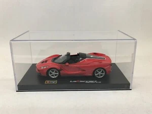 36907 Bburago 1:43 Ferrari LaFerrar rojo abierto firma - Imagen 1 de 1