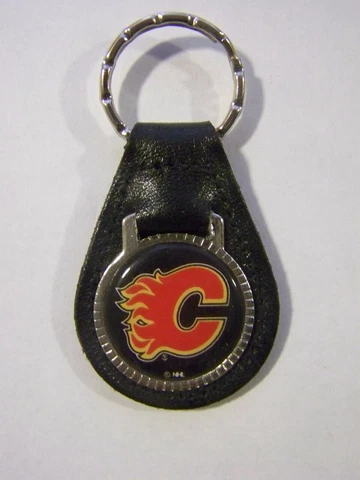 CALGARY FLAMES LEATHER KEY CHAIN Cover