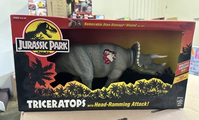 Kenner Triceratops 1993 con ataque de cabeza Dino-daño herida nuevo sellado Foto 1 de 4