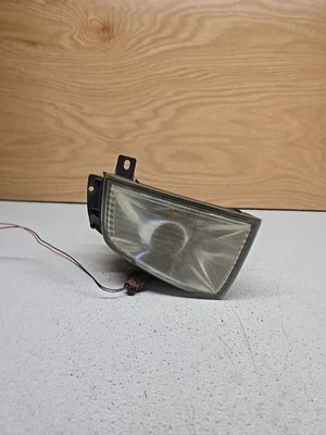 1997 - 2000 Infiniti QX4 Front Right Passenger Fog Lamp Light RH 114-63437 OEM - Image 1 of 4