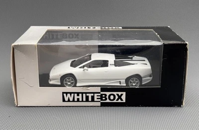 WhiteBox Lamborghini P140 белый масштаб 1:43 WB505 - Изображение 1 из 4