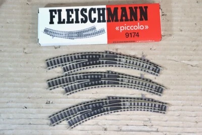 FLEISCHMANN PICCOLO 9174 N GAUGE 3 x LEFT CURVE TURNOUT POINT SWITCH TRACK od - Image 1 of 4