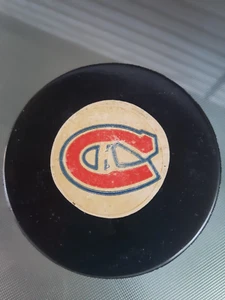 RARE MISPRINT MONTREAL CANADIENS HABS 1973 - 1983 OFFICIAL NHL GAME PUCK VICEROY - Picture 1 of 11