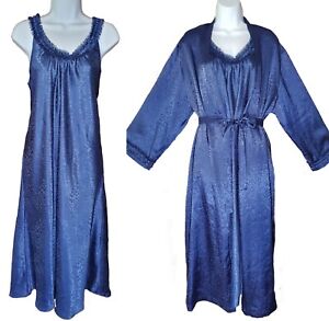 Oscar De La Renta Pink Label Large Silky Blue Cheetah Print Nightgown & Robe Set