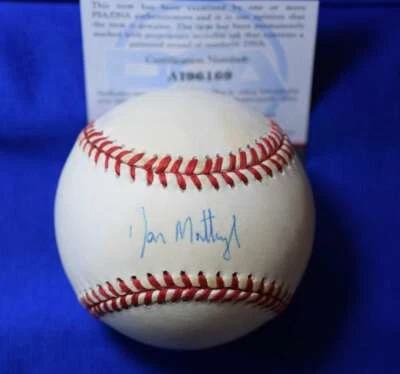 Don Mattingly PSA DNA Cert Autograph American League OAL Signed Baseball - Image 1 of 2