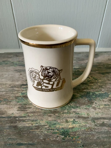 NCAA LSU Tigers  Ceramic Coffee Mug.  coffee cup Cover
