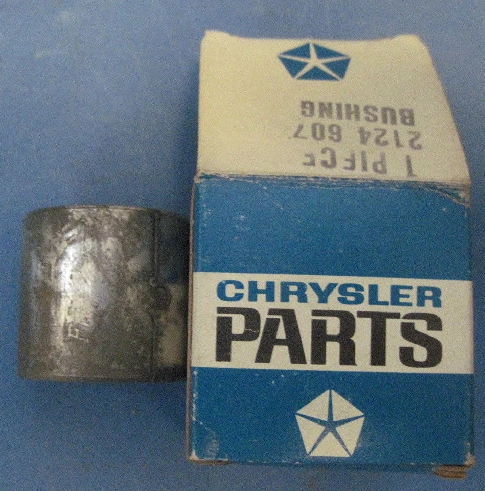 NOS 1960 - 1965 全道奇普利茅斯 6 气缸变速箱加长衬套 — 第 1/1 张图片