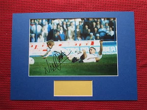 WIMBLEDON - LEEDS VINNIE JONES GENUINE HAND SIGNED A3 MOUNTED PHOTO DISPLAY- COA - Picture 1 of 3