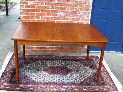 Mesa de comedor de hojas extendidas Mid Century Foto 1 de 4