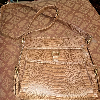 Coldwater Creek Tan Faux Alligator Texture Leather Shoulder Bag Brand New w tag - Image 1 of 4