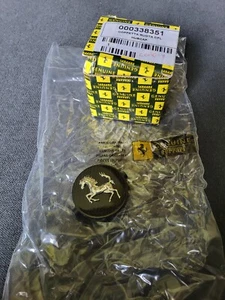 FERRARI CARBON CENTER HUB CAP OEM - Picture 1 of 4
