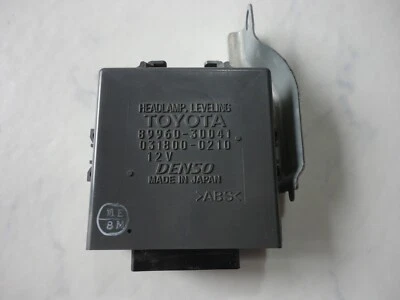 TOYOTA Crown JZS171 Original Faros Nivelación Computadora 89960-30041 Foto 1 de 4