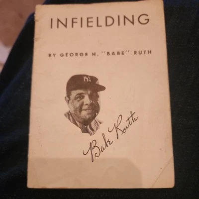 Puffed Wheat BABE RUTH  1930’s Booklet HOW TO PLAY THE INFIELD (vg/pr) YANKEES  - Image 1 of 3