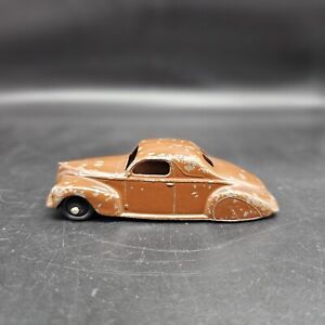 Dinky Toys 39c Lincoln Zephyr Coupe, Brown, 1947-1950