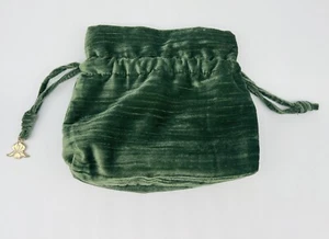 NEW Sisley Green Velvet Make up Pouch - Picture 1 of 5