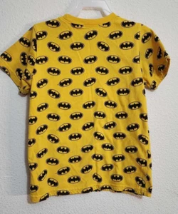 Batman Pattern Boys Size 7 Short-Sleeve T-Shirt Yellow & Black - Picture 1 of 2