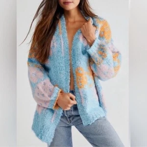Free People Women's Gather Me Cardigan Sweater Blue Oversized Size Medium - Picture 1 of 12