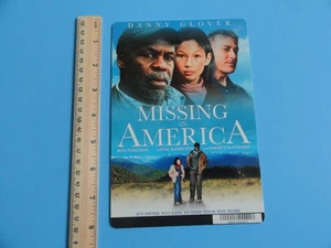 MISSING IN AMERICA - BLOCKBUSTER VIDEO BACKER CARD 5"X8" - DANNY GLOVER - Picture 1 of 3