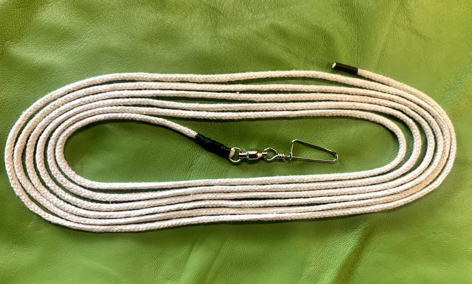 Cotton Lure Line And Swivel Clip - Image 1 of 1