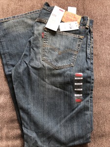 Las mejores ofertas en Vaqueros Levi's 559 para Hombres en 34 desde  entrepierna | eBay