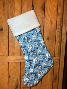 19 1/2" NEU handgefertigt UNC North Carolina Tarheels Team gefüttert Bündchen Strumpf - Bild 1 von 2