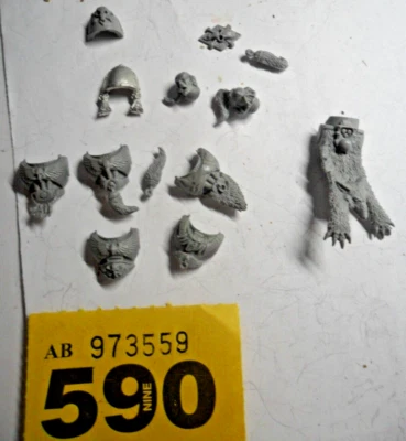 Warhammer 40k Space Wolf Wolves plastic bits bitz Adeptus Astartes Y590 - Image 1 of 3