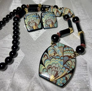 Vintage Lee Sands Set mit Halskette & Ohrringen abstrakt Gold & grün - Bild 1 von 7