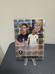 2025 Parkside NWSL Club and Country Laser Foil /99 Lynn Williams Biyendolo A - Bild 1 von 2