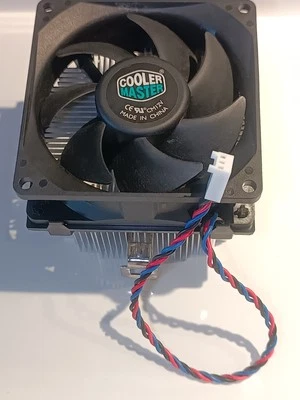 AMD Heatsink & Cooler Master Fan 3-Pin 3 Wire - Image 1 of 4