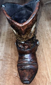 "Bota jardinera/jarrón de resina de vaquero occidental desgastada 9""" - Imagen 1 de 6