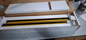 N°1 PLC PILZ PSEN-op4H-s-30-060/1 safety barrier PSEN-op4H-s-30-060/1 - Picture 1 of 3