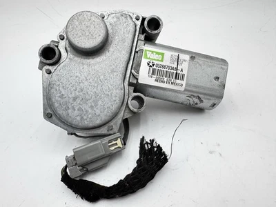 2000 - 2004 CHRYSLER PT CRUISER MK1 Rear WIPER MOTOR VALEO 05288703AB - A - Image 1 of 4