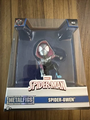 Figuras de metal Jada Marvel Spiderman “Spider Gwen” 4 pulgadas H67 Foto 1 de 2