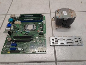 Mainboard Fujitsu D3227-A12 GS2 + CPU Intel i7-4790 + RAM Samsung 16 GB - Bild 1 von 3
