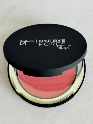It cosmetics bye bye pores Blush Naturally Pretty Airbrush New - Image 1 of 4
