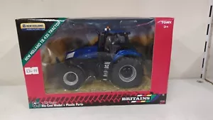 Britains New Holland T8.435 Tractor Brand NEW 43216 1/32 Scale - Picture 1 of 7
