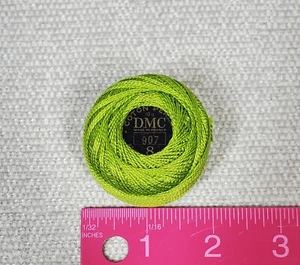 DMC Coton Perle Thread Size 8 Green 907 95 Yard BALL UNUSED Pearl Cotton - Picture 1 of 3